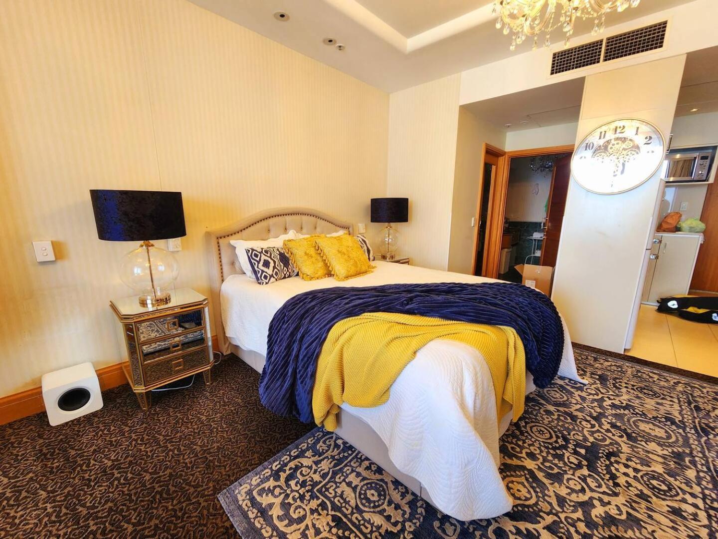 Deluxe Private Apartment And Studio - Ocean Views ゴールドコースト エクステリア 写真